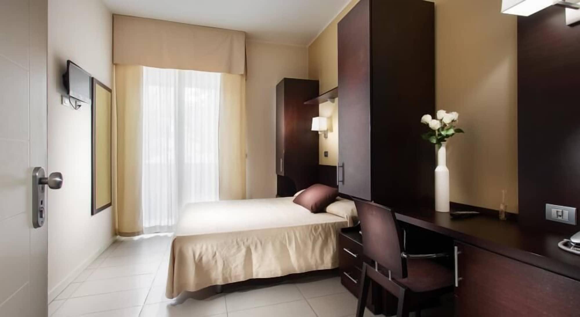 Hotel Zen Cesenatico Kültér fotó