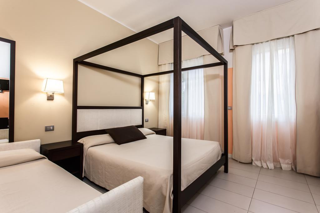 Hotel Zen Cesenatico Kültér fotó
